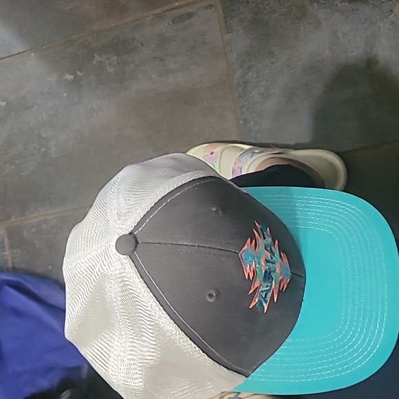 Ariat Snapback Trucker Hat Aztec Embroidered Logo Mesh Adjustable Turquoise Osfa - Picture 6 of 7